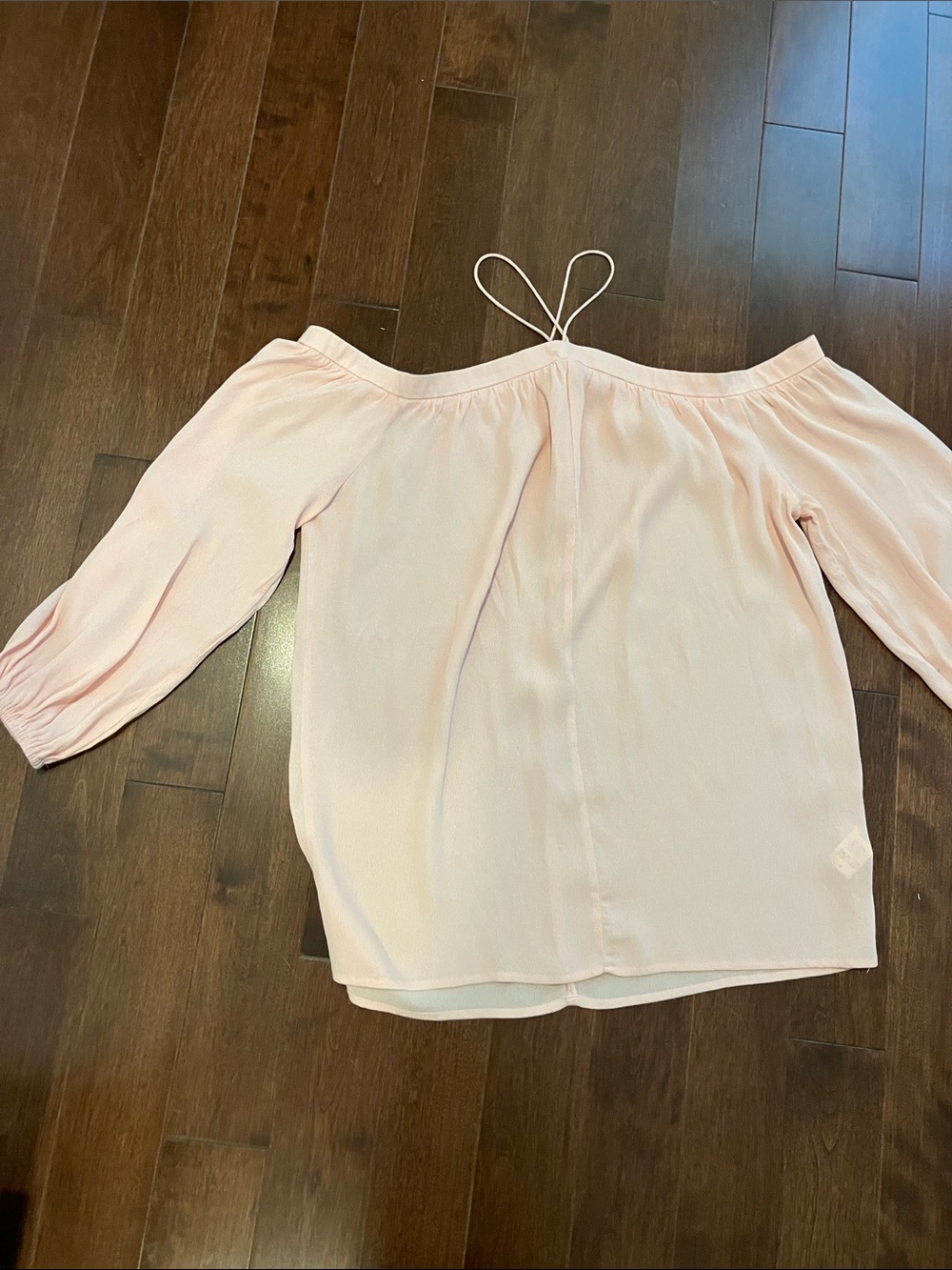 Annabelle Off-Shoulder Blouse in Pale Pink